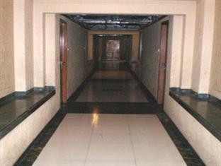 נאסיק Hotel Dwarka מראה חיצוני תמונה